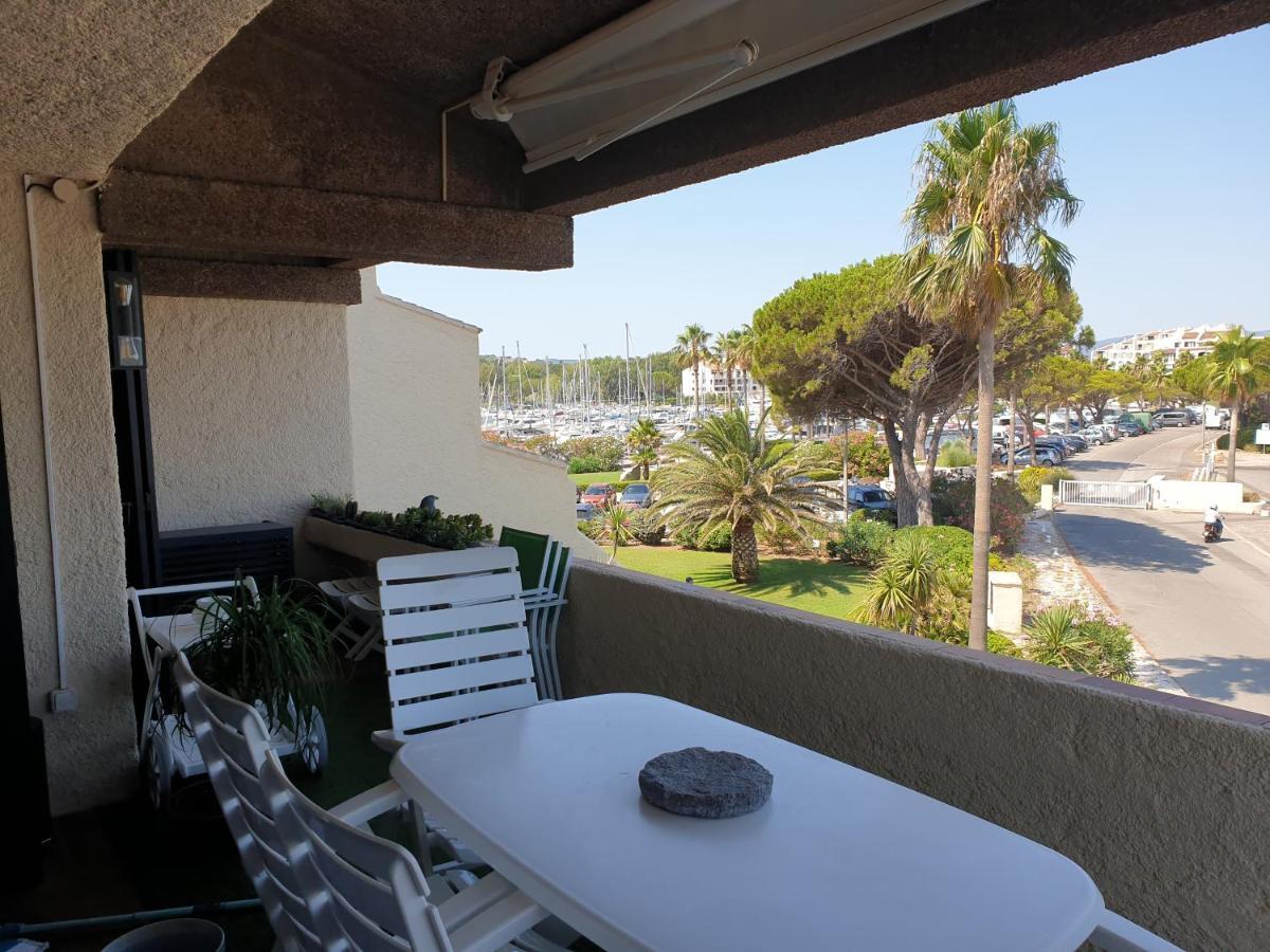 Magnifique 2 Pieces Vue Port Et Mer Cogolin Exteriör bild