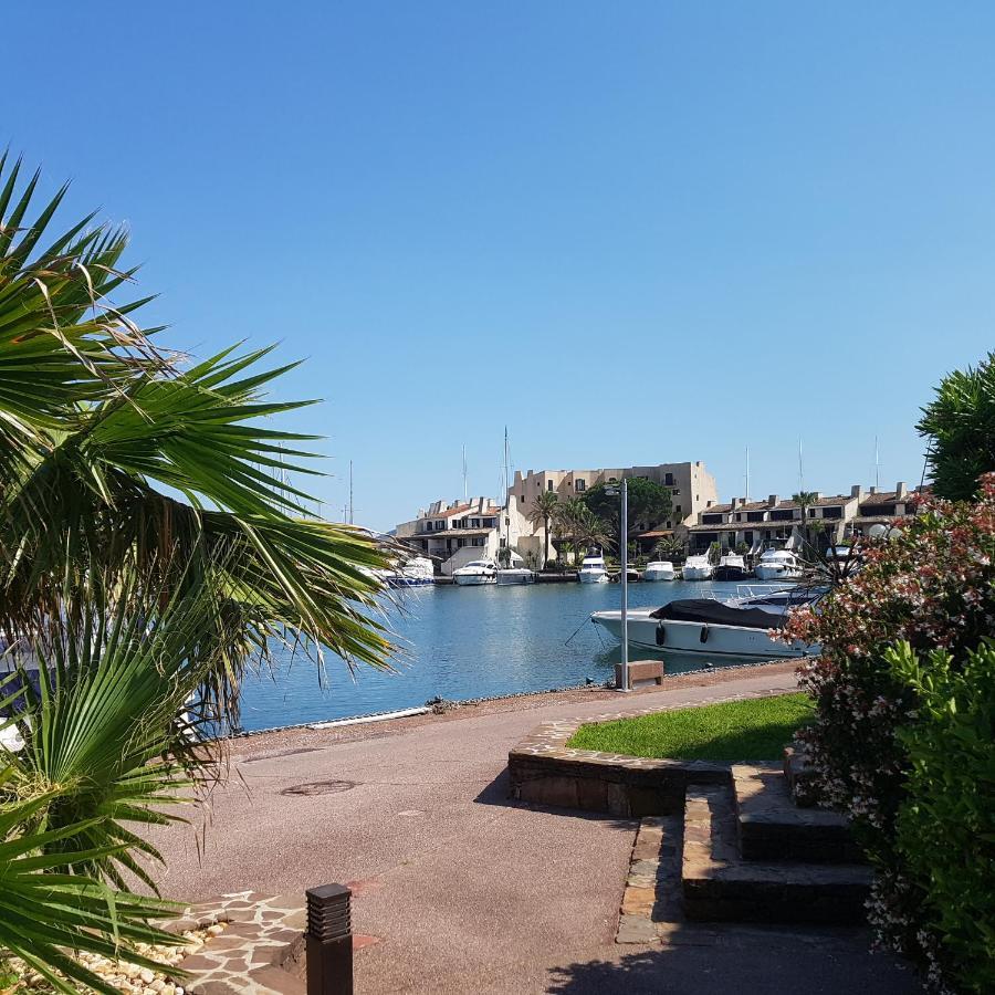 Magnifique 2 Pieces Vue Port Et Mer Cogolin Exteriör bild